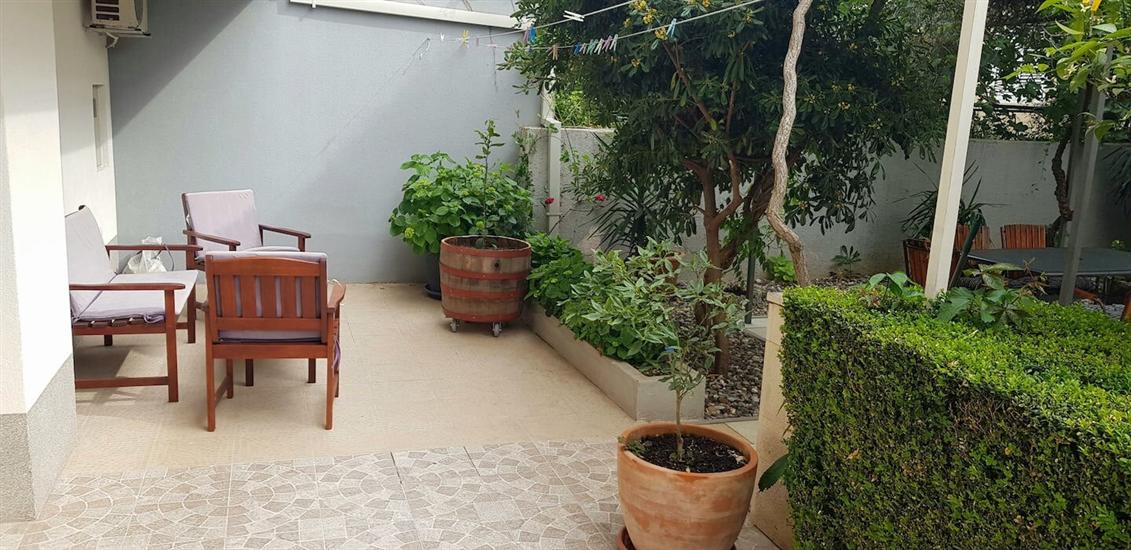 Apartment A5, for 5 persons