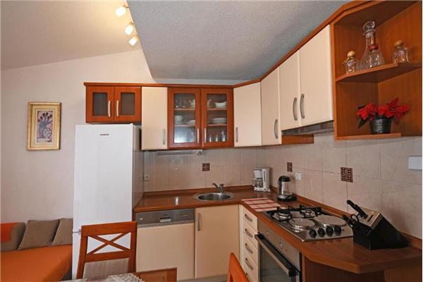 Apartment A4, for 3 persons