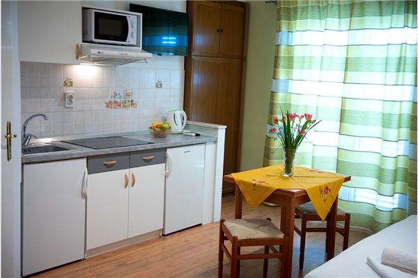 Apartment A1, for 3 persons