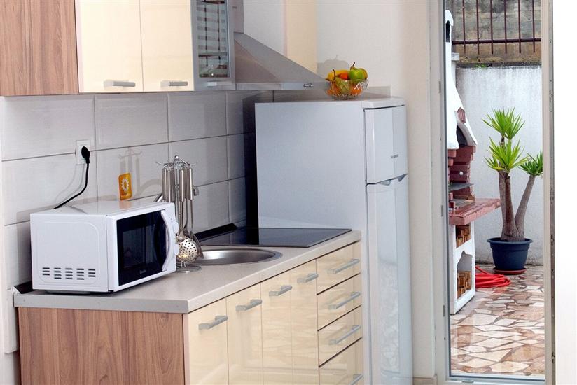 Apartment A2, for 3 persons