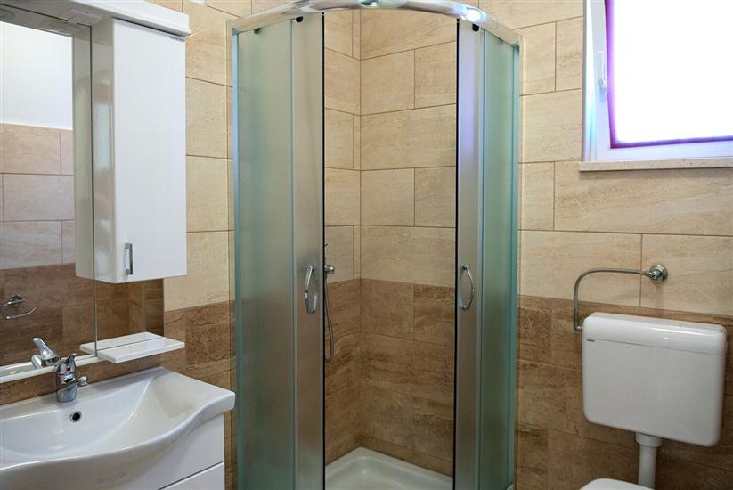 Apartment A2, for 3 persons