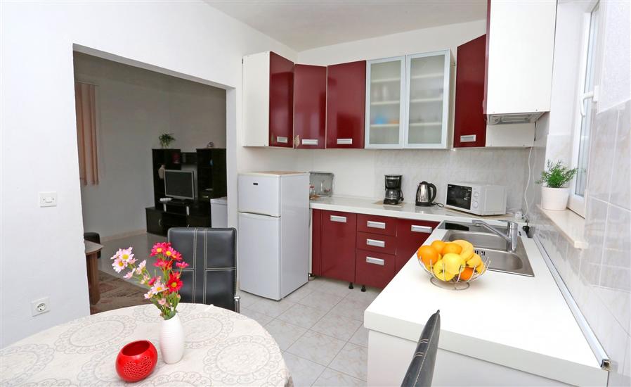 Apartment A1, for 5 persons