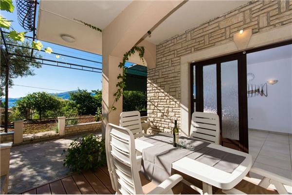 Apartment A1, for 4 persons