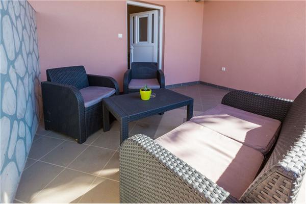 Apartment A5, for 5 persons