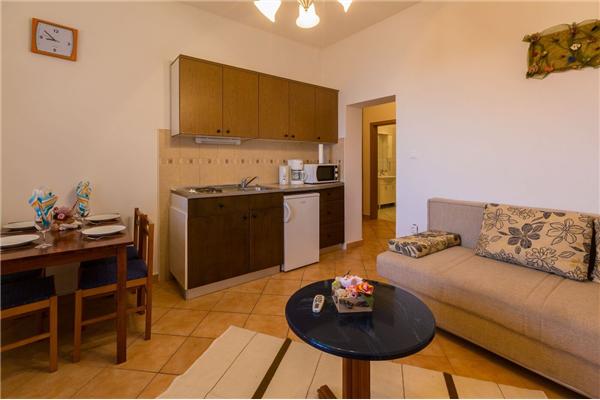 Apartment A5, for 5 persons