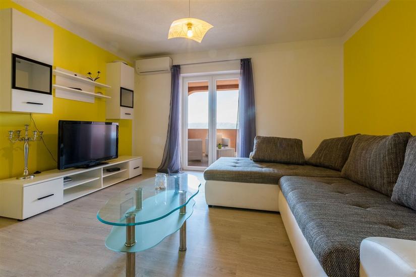 Apartment A4, for 7 persons