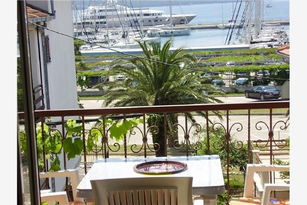 Apartment A1, for 4 persons