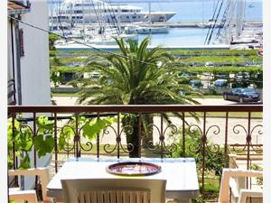 Appartement Split en Trogir Riviera,ReserverenGordaVanaf 69 €