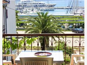 Apartment Split and Trogir riviera,BookGordanaFrom 111 €