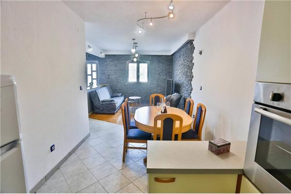 Apartment A5, for 4 persons