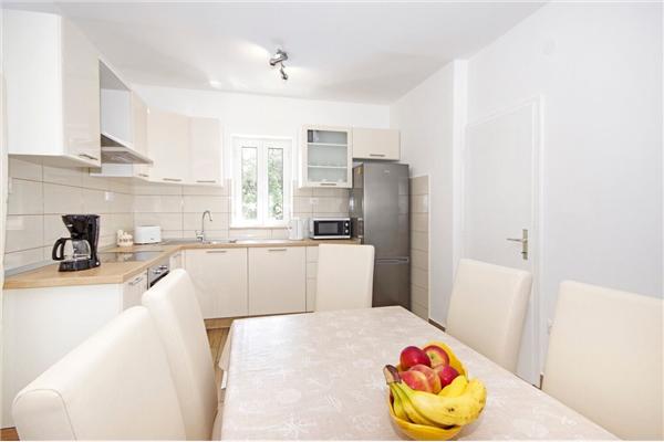 House K1, for 5 persons