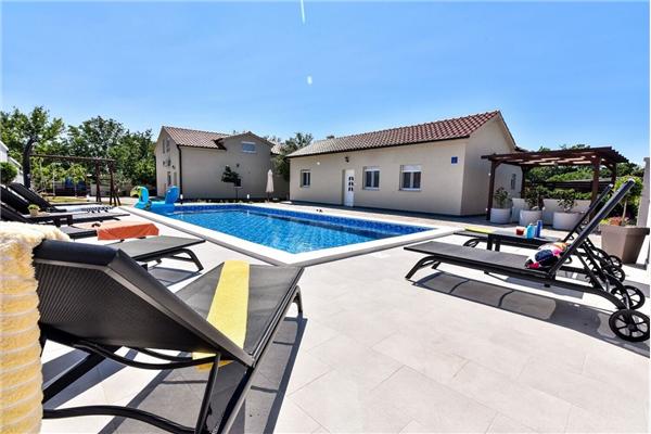 Apartment A1, for 4 persons