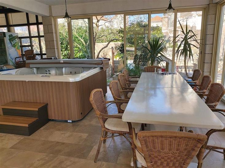 House K1, for 8 persons