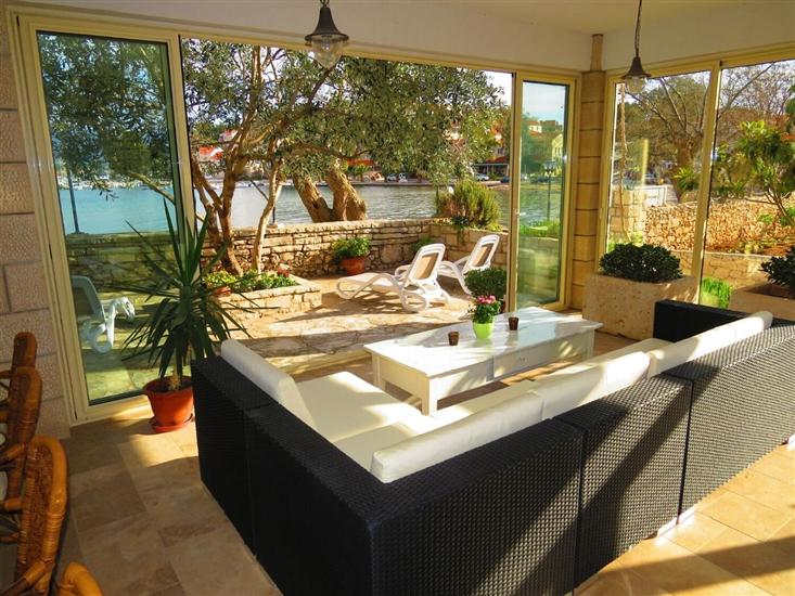 House K1, for 8 persons