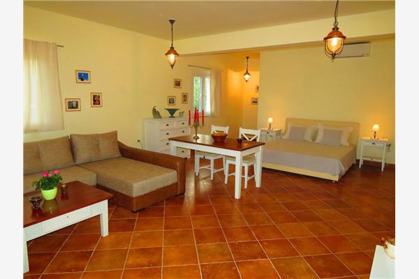 House K1, for 8 persons