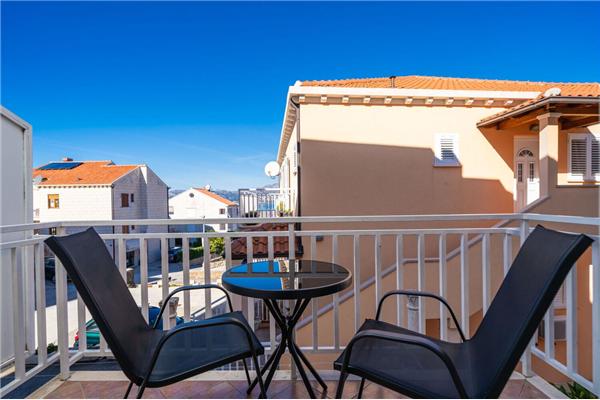 Apartment A4, for 3 persons