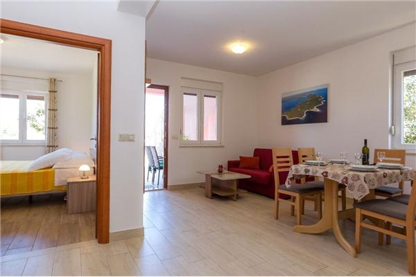 Apartment A4, for 4 persons