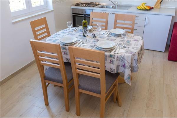 Apartment A5, for 4 persons