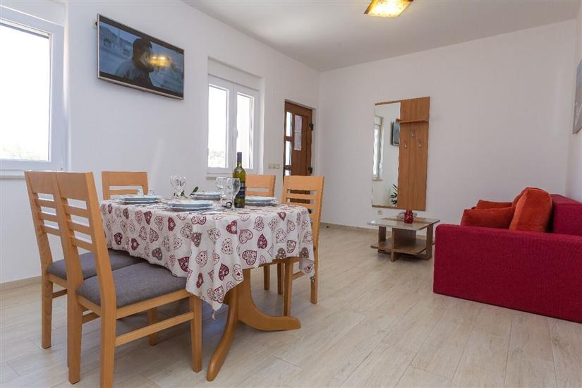 Apartment A6, for 4 persons