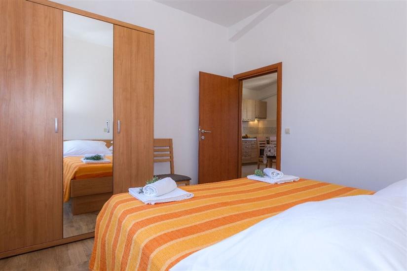 Apartment A6, for 4 persons