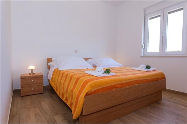 Apartment A6, for 4 persons