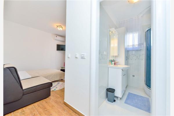 Apartment A2, for 2 persons