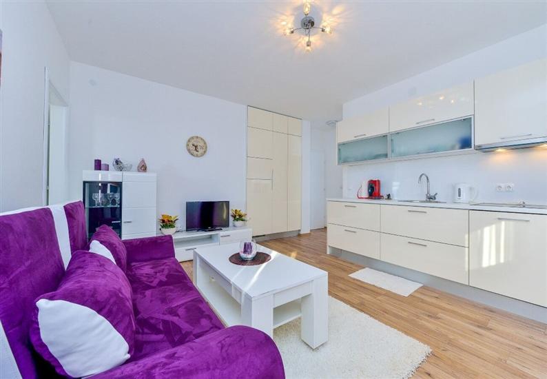 Apartment A4, for 5 persons