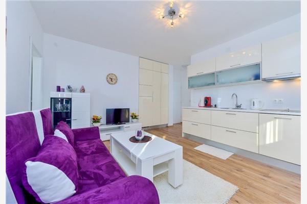 Apartment A4, for 5 persons