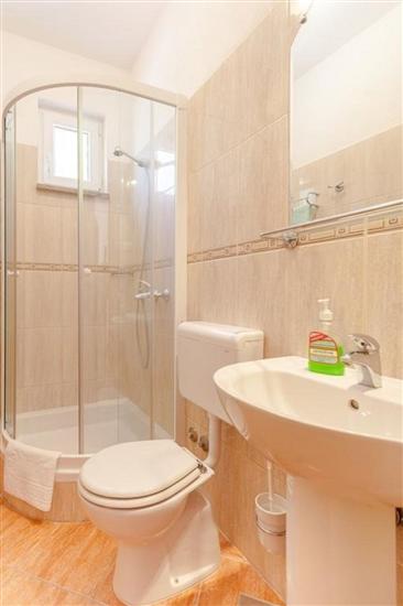 Apartment A6, for 3 persons