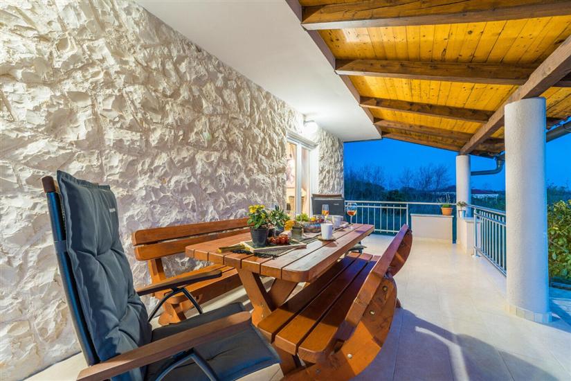 House K1, for 8 persons