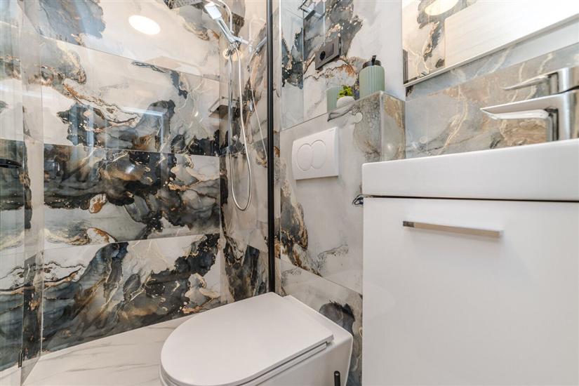 House K1, for 8 persons