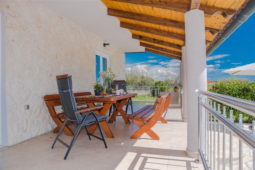 House Oasis Village Villa