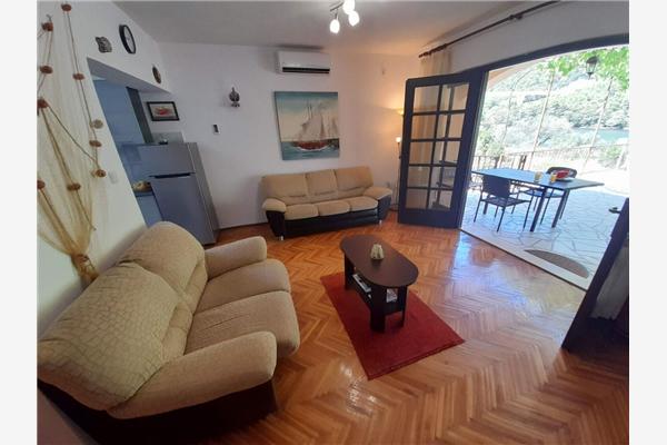 Apartment A1, for 6 persons