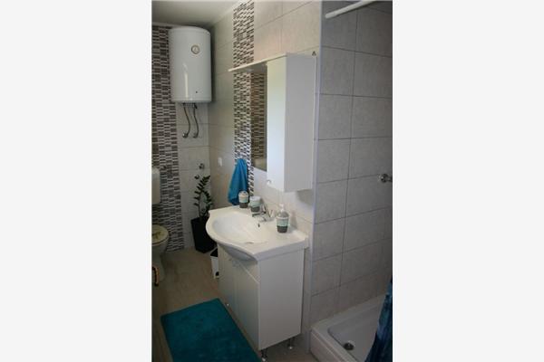 Apartment A1, for 6 persons