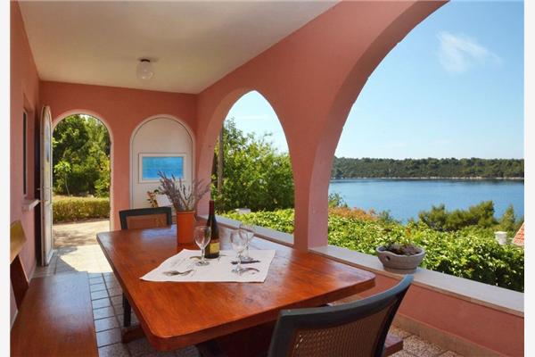 Apartment A1, for 6 persons