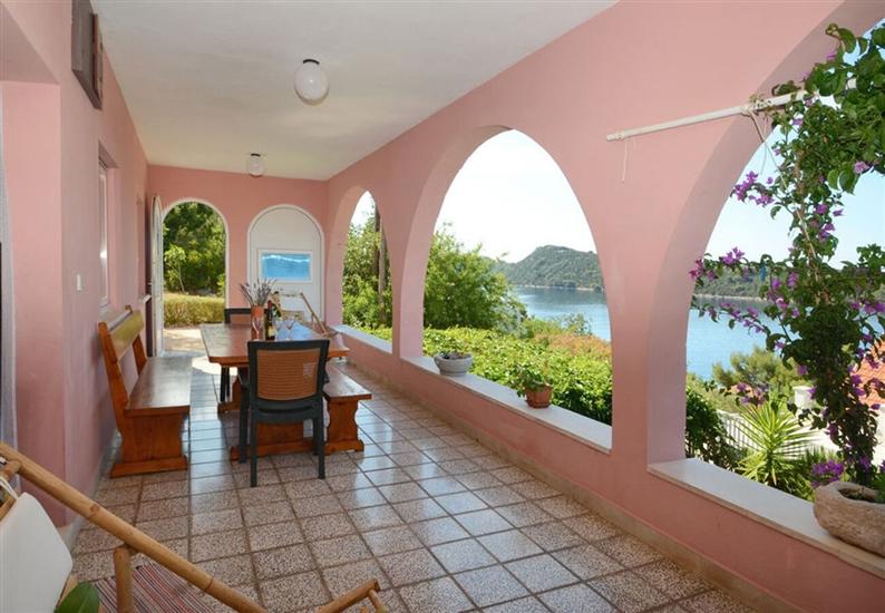 Apartment A1, for 6 persons