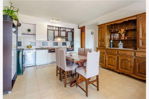 Apartment A1, for 6 persons