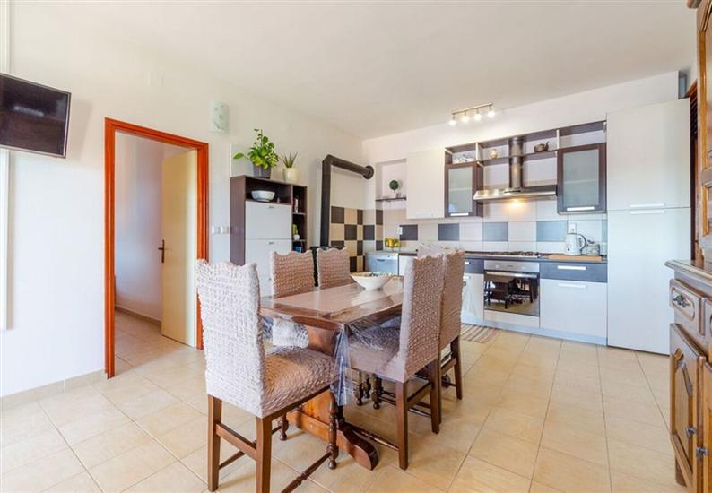 Apartment A1, for 6 persons