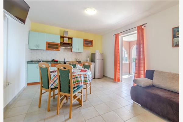 Apartment A2, for 4 persons