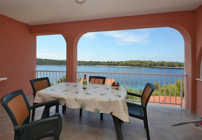 Apartment A3, for 4 persons