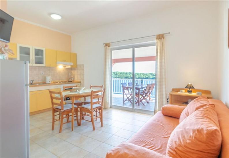 Apartment A4, for 5 persons
