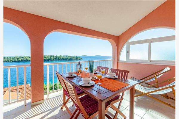 Apartment A5, for 4 persons