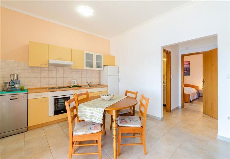Apartment A5, for 4 persons