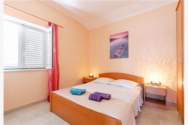 Apartment A5, for 4 persons