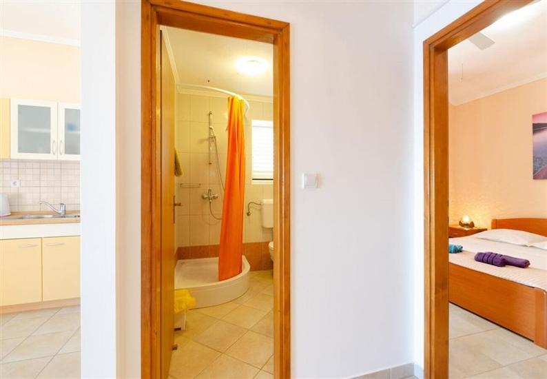 Apartment A5, for 4 persons