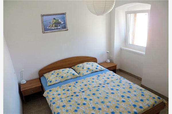 Apartment A2, for 5 persons