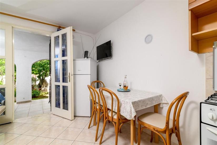 Apartment A2, for 4 persons
