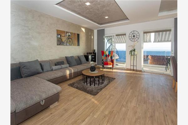 Apartment A1, for 6 persons