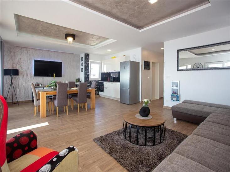 Apartment A1, for 6 persons