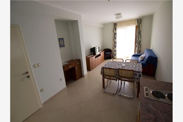 Apartment A2, for 3 persons